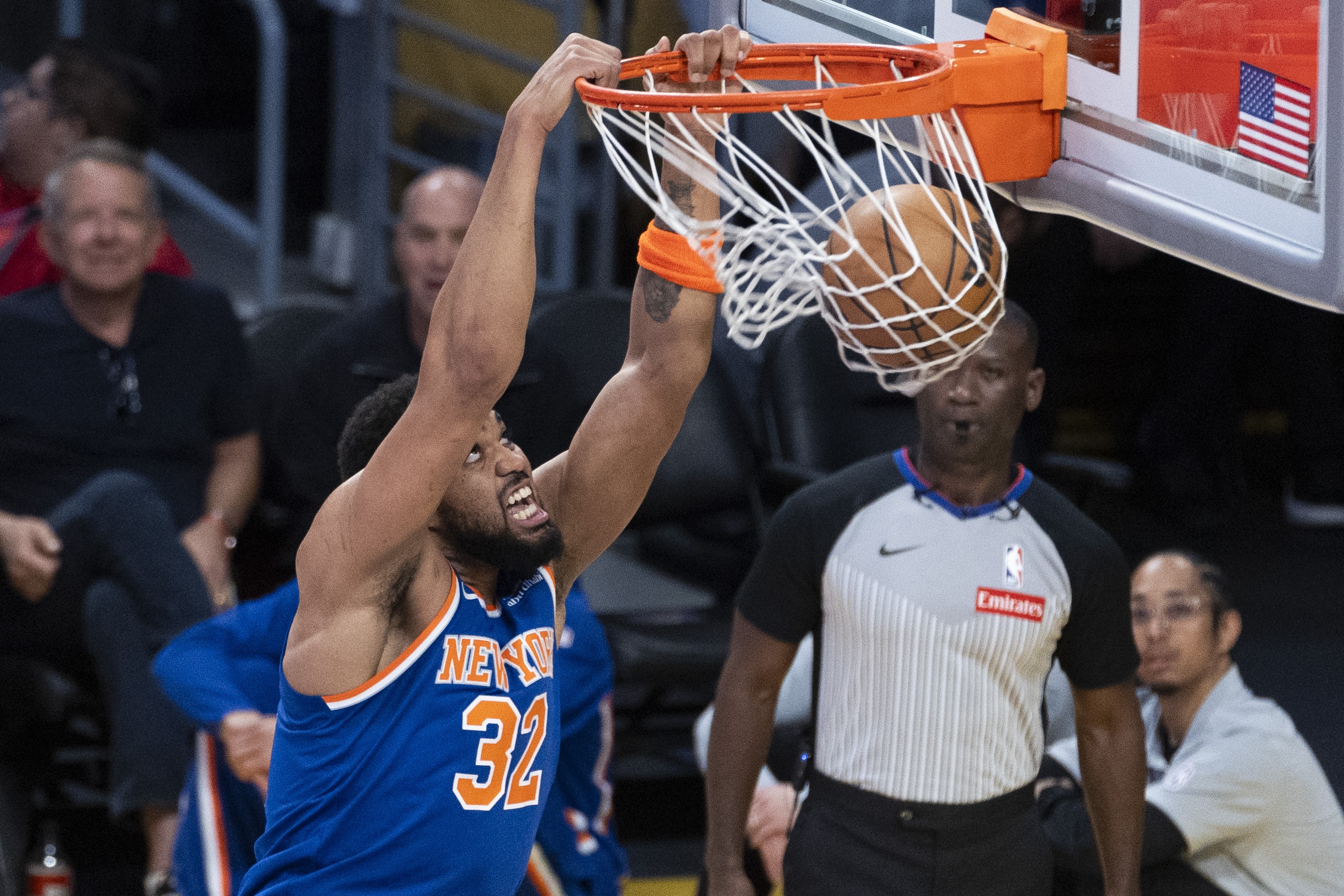 V站体育新闻-解说：勇士打得不错了&amp;年轻人要抓紧机会成长 唐斯没得到战术倾斜